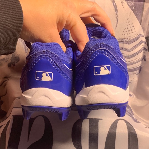 Toddler size 11 Under Armour Kids Royal Blue athletic Sneakers - Picture 7 of 10